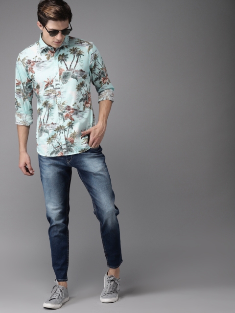 

Moda Rapido Men Blue Regular Fit Tropical Printed Casual Shirt