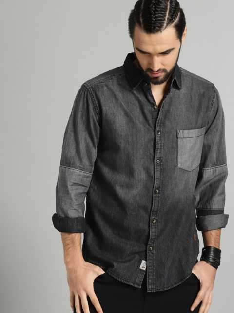 

Roadster Men Black Regular Fit Faded Denim Casual Shirt