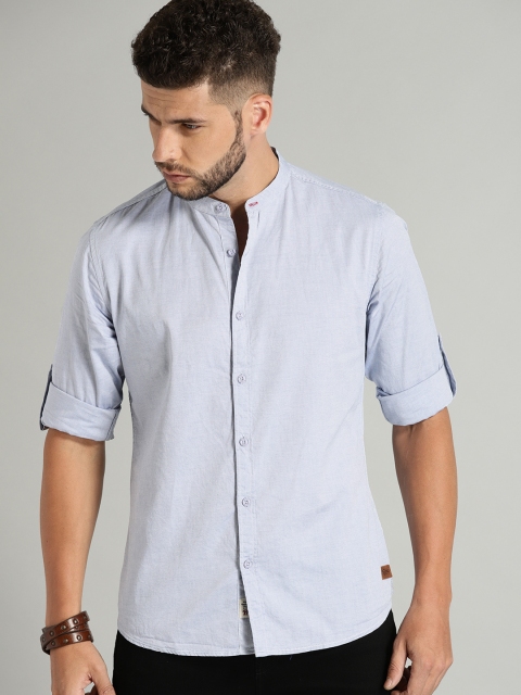 

Roadster Men Blue Slim Fit Solid Casual Shirt