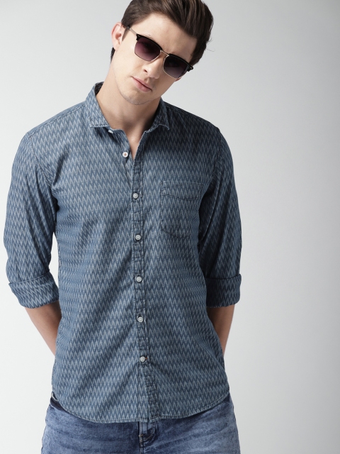 

Mast & Harbour Men Navy Slim Fit Self Design Casual Shirt, Navy blue