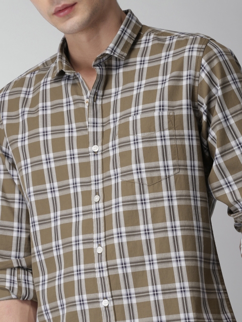 

Mast & Harbour Men Brown & White Slim Fit Checked Casual Shirt
