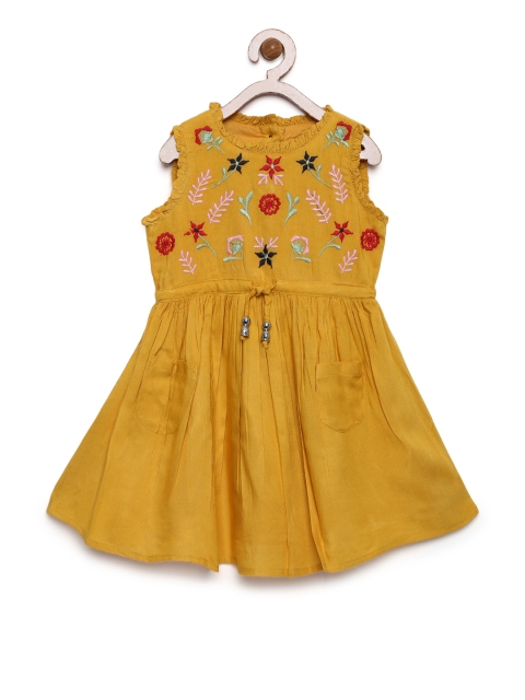 

Bella Moda Girls Yellow Printed Fit and Flare Dress