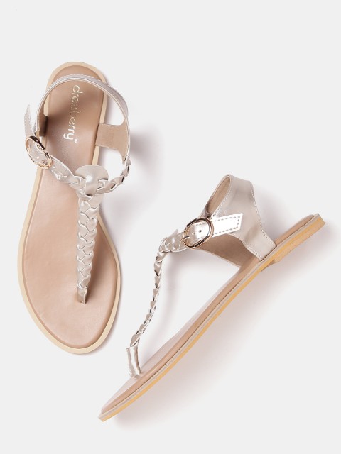 

DressBerry Women Beige Solid T-Strap Flats