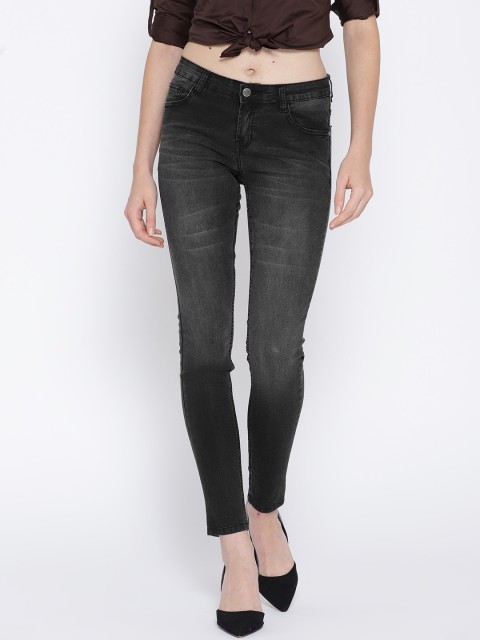 

Newport Women Black Skinny Fit Mid-Rise Clean Look Stretchable Jeans