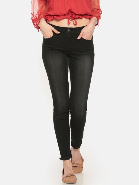 

Newport Women Black Skinny Fit Mid-Rise Clean Look Stretchable Jeans