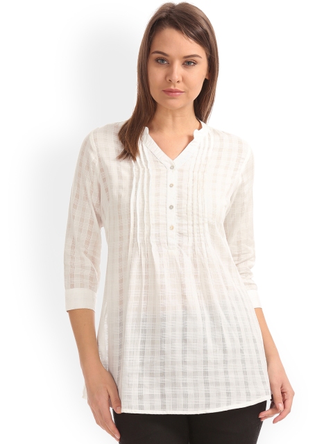 

Cherokee Women Off-White Solid Top