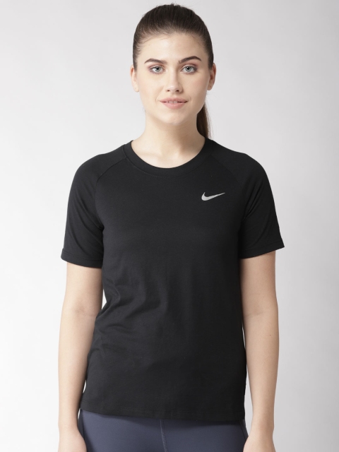 

Nike Black AS W NK TAILWIND SS T-shirt