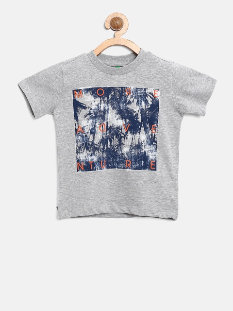 

United Colors of Benetton Boys Grey Melange Printed Round Neck Pure Cotton T-shirt