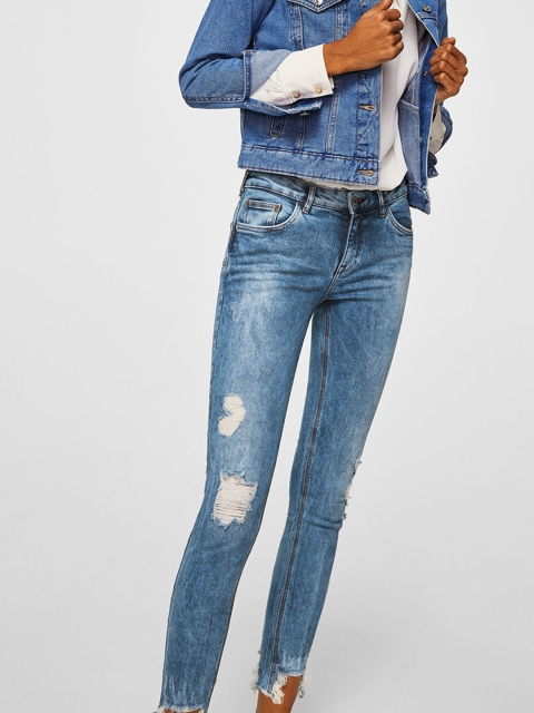 

MANGO Women Blue Regular Fit Mid-Rise Highly Distressed Stretchable Jeans