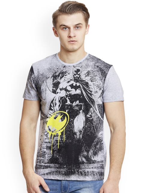 

Free Authority Men Grey Melange Batman Printed T-shirt