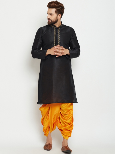 

SOJANYA Men Black Solid Straight Kurta