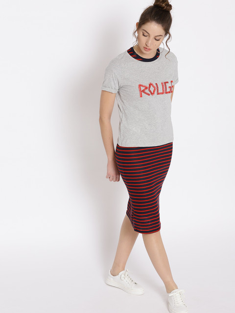 

MANGO Women Grey Melange Solid Round Neck T-shirt