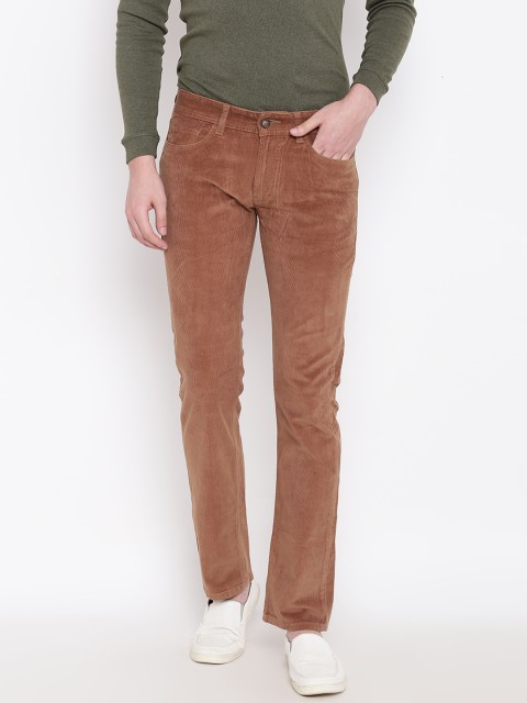 

Numero Uno Men Brown Slim Fit Solid Chinos