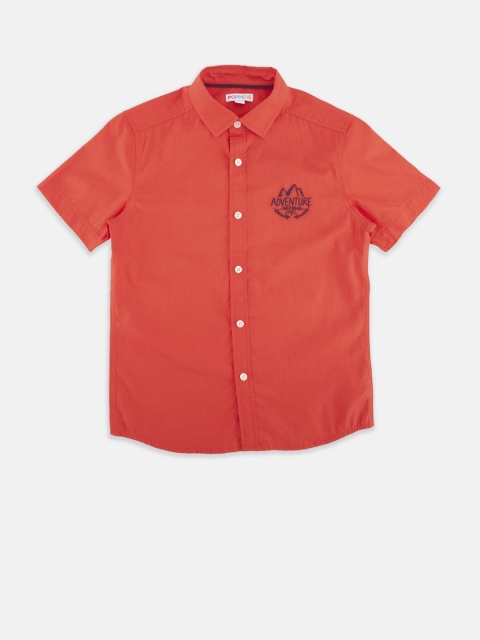 

POPPERS by Pantaloons Boys Red Regular Fit Solid Casual Shirt