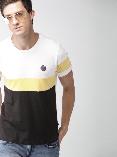 

Harvard Men Black & White Colourblocked Round Neck T-shirt