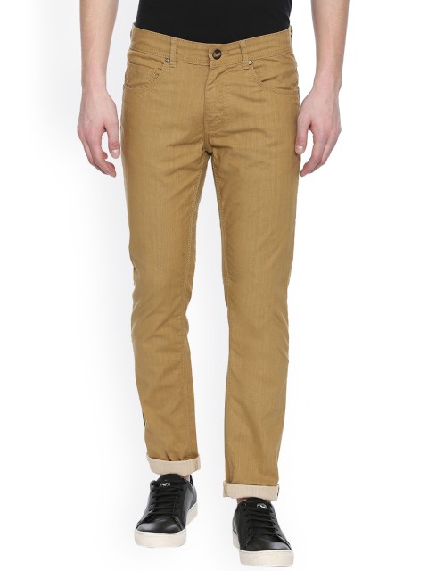 

People Men Beige Slim Fit Solid Chinos