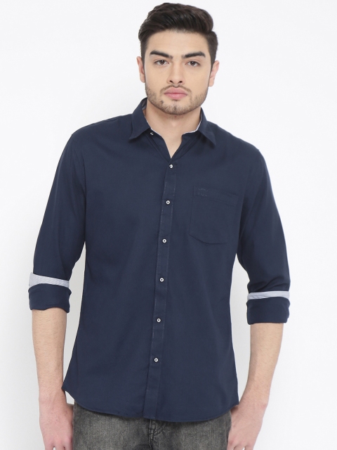 

Duke Men Navy Blue Regular Fit Solid Casual Shirt