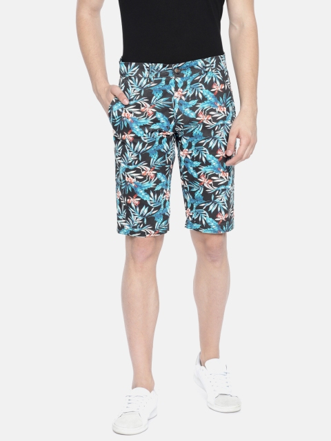 

Sports52 wear Men Green & Black Printed Tailored Fit Regular Shorts