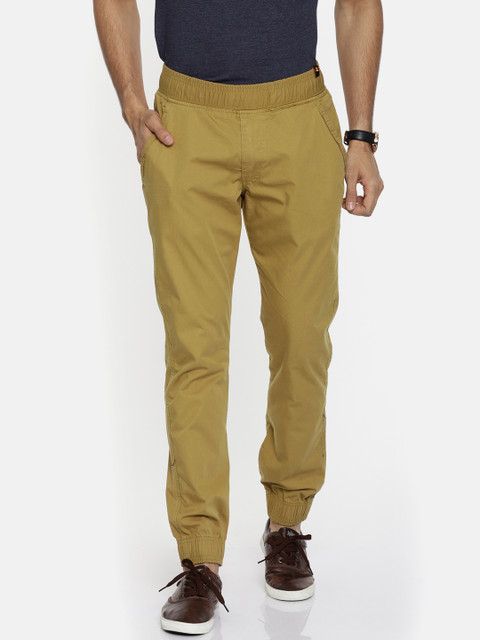

Sports52 wear Men Khaki Carrot Tapered Fit Solid Joggers
