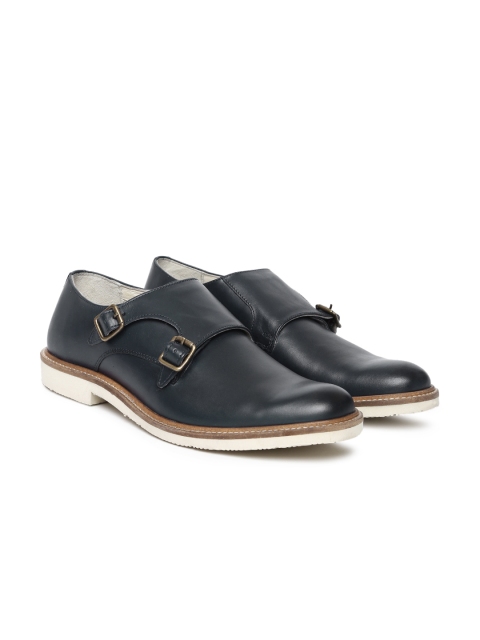 

United Colors of Benetton Men Navy Solid Monks, Navy blue