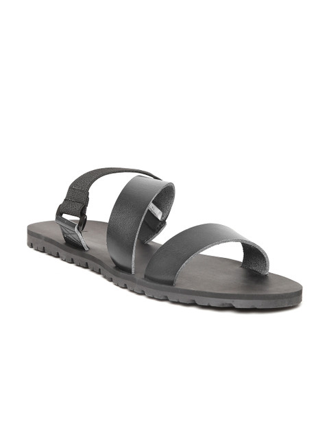 

United Colors of Benetton Men Black Solid Slip-On