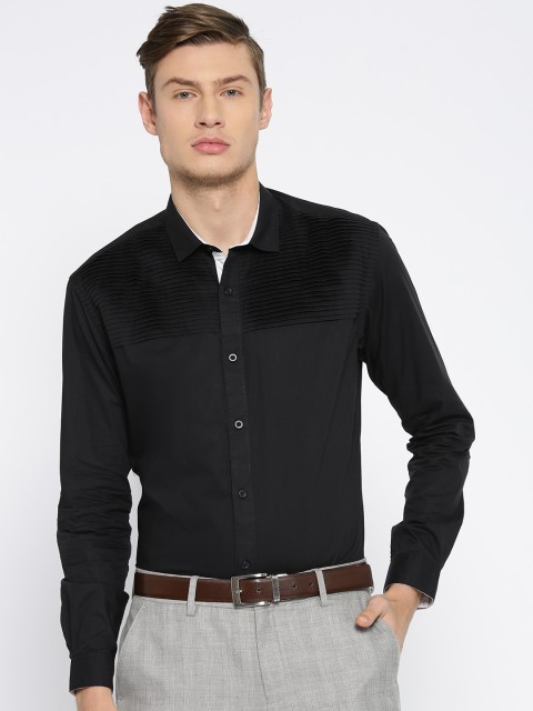 

Independence Club Men Black Slim Fit Solid Casual Shirt
