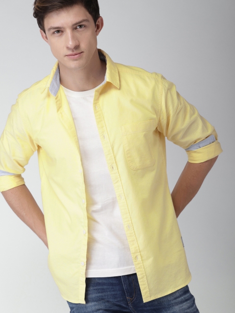 

Harvard Men Yellow Slim Fit Solid Casual Shirt