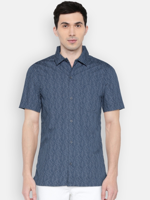

Indian Terrain Men Blue Chiseled Slim Fit Printed Casual Shirt