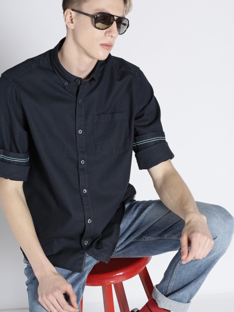 

s.Oliver Men Navy Blue Regular Fit Solid Casual Shirt