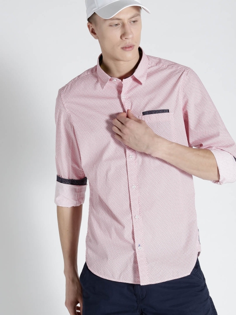 

s.Oliver Men Red & White Slim Fit Printed Casual Shirt