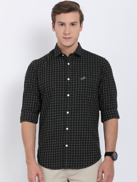 

Crocodile Men Black Slim Fit Checked Casual Shirt