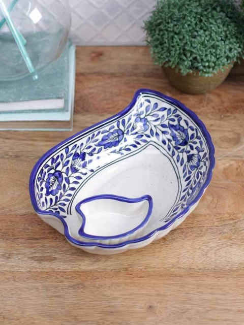 

VarEesha Off-White Printed Ceramic Snacks Plate