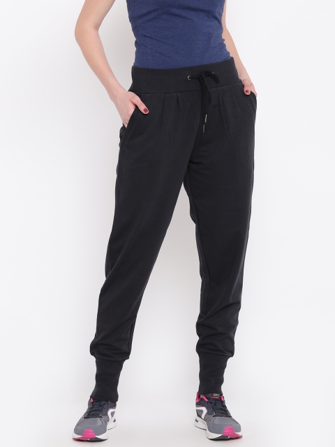 

SATVA Black DRI Joggers