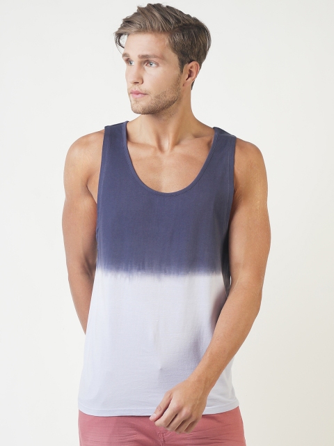 

Blue Saint Men Navy Blue Dyed Scoop Neck T-shirt