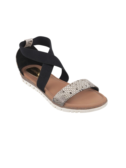 

Catwalk Women Brown Animal Print Open Toe Flats