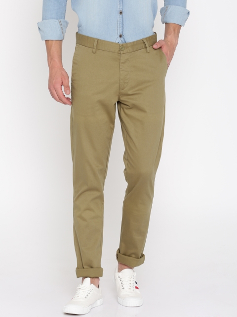 

U.S. Polo Assn. Men Khaki Slim Fit Solid Chino Trousers