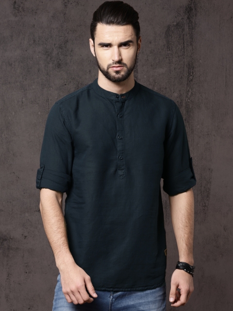 

Roadster Men Navy Blue Regular Fit Solid Casual Shirt