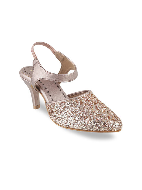 

Metro Women Gold-Toned Embellished Pumps