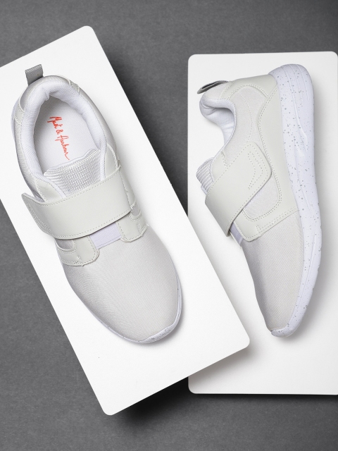 

Mast & Harbour Men White Sneakers