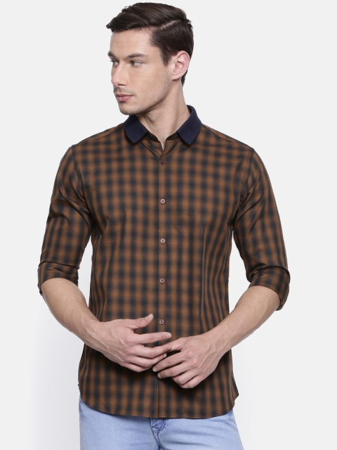 

Park Avenue Men Brown & Navy Blue Slim Fit Checked Casual Shirt