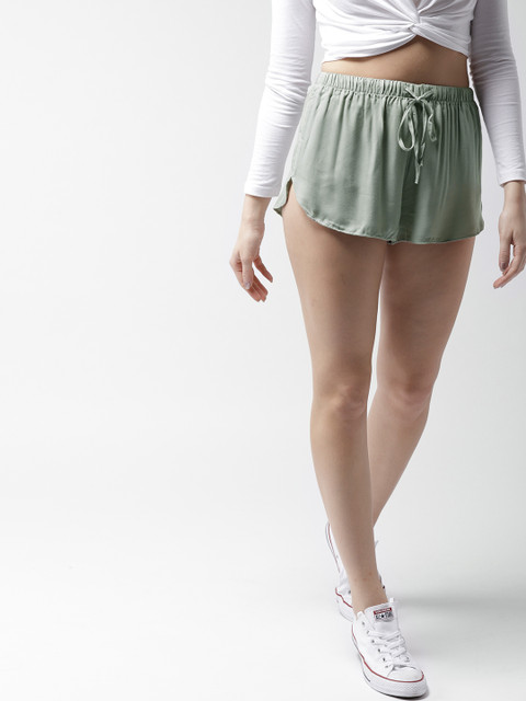 

FOREVER 21 Women Green Solid Regular Fit Shorts
