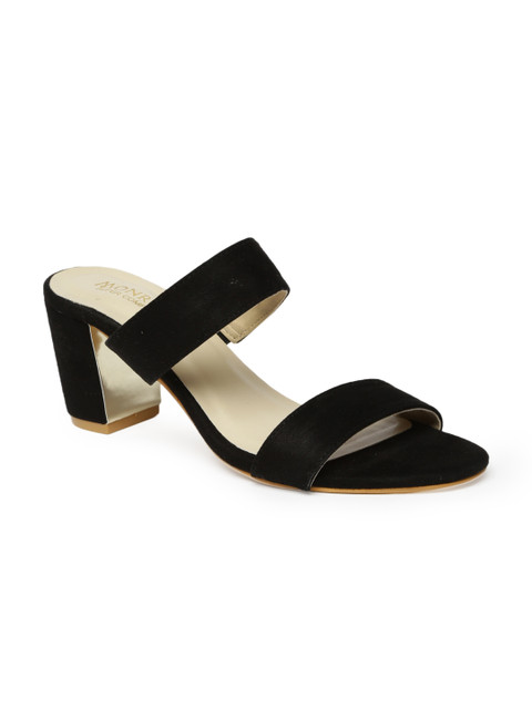 

Monrow Women Black Solid Sandals