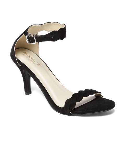 

Monrow Women Black Solid Sandals
