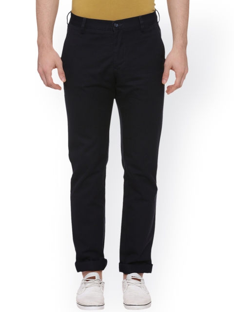 

Allen Solly Men Black Regular Fit Solid Chinos