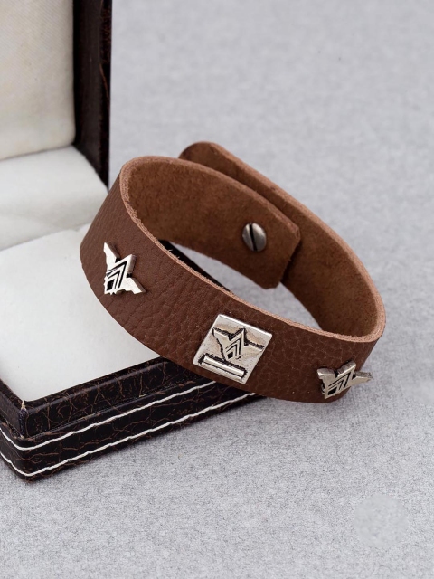 

Dare by Voylla Men Brown & Silver-Toned Leather Silver-Plated Handcrafted Wraparound Bracelet
