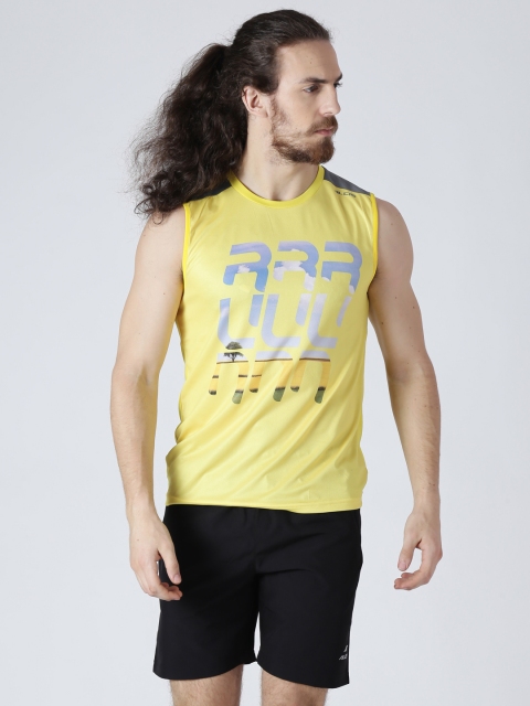 

Alcis Men Yellow Printed Round Neck Slim Fit T-shirt