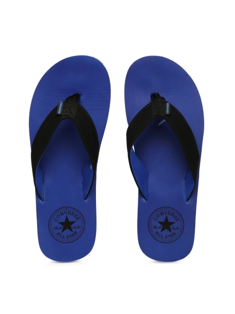 

Converse Men Black & Blue Solid Thong Flip-Flops