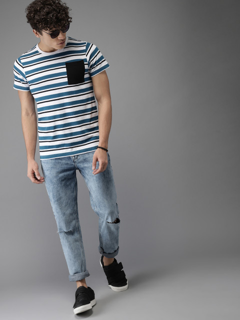

HERE&NOW Men White & Blue Striped Round Neck T-shirt