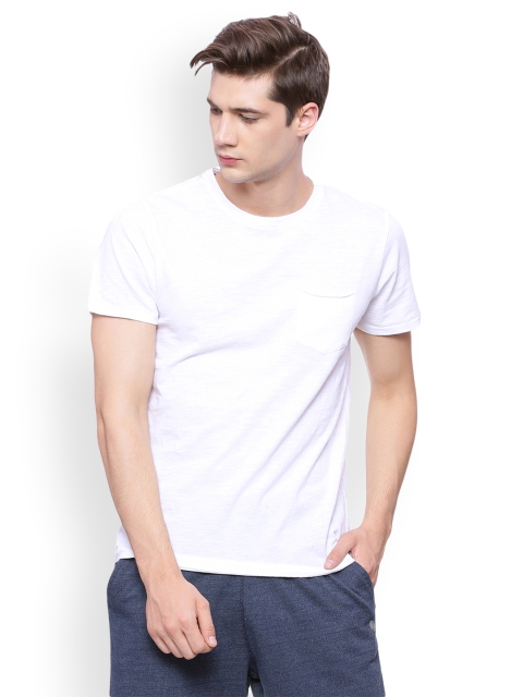 

Soul Space Men White Solid Round Neck T-shirt