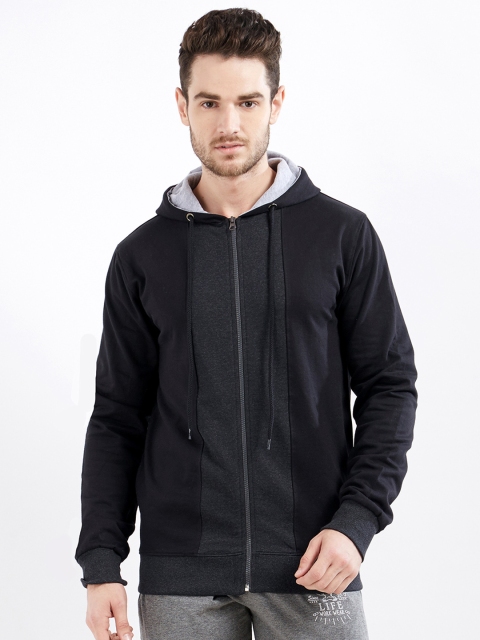 

Maniac Men Black & Charcoal Solid Hooded Sweatshirt